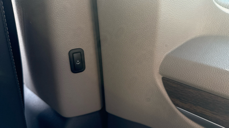 Volkswagen Multivan 2.0 TSI Style 5dr LWB DSG Petrol Estate